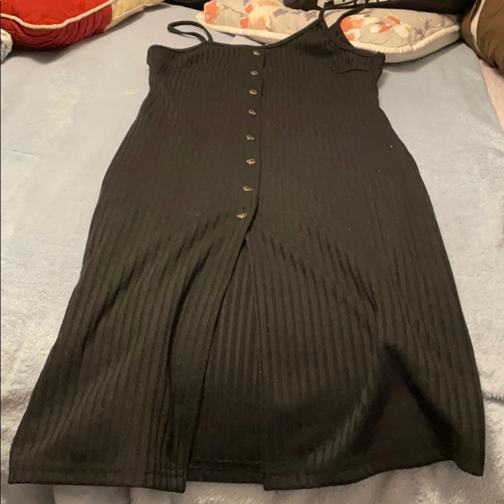 Dress - Picture 2 of 4